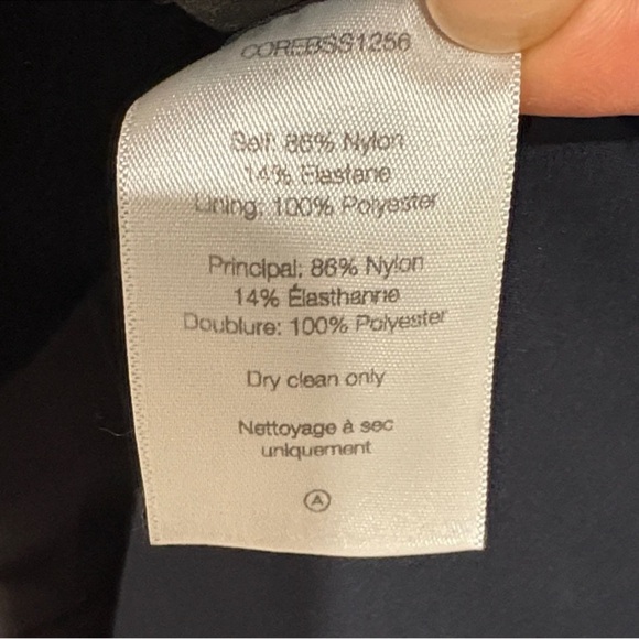 Veronica Beard Classic Black Blazer - Picture 8 of 8